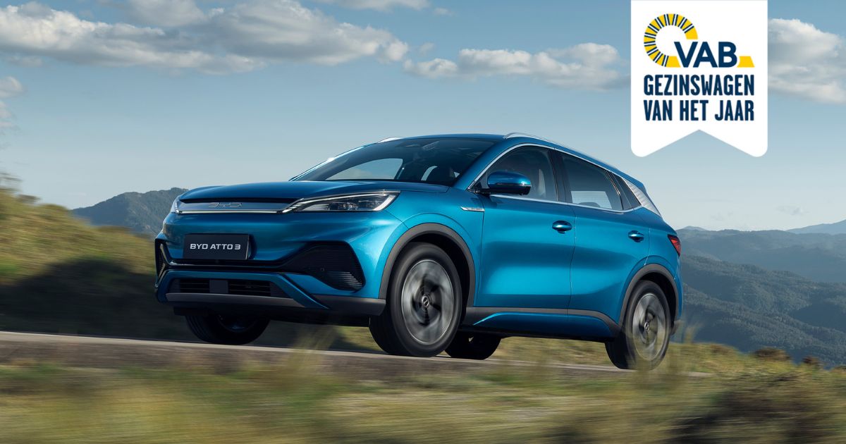 La BYD ATTO 3 est la voiture familiale électrique VAB de l'année 2023