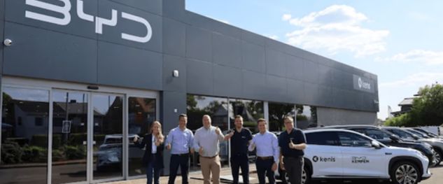 BYD Geel Laptop